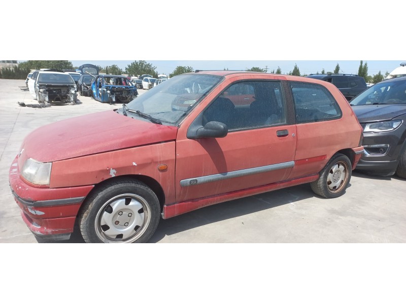 renault clio i phase iii del año 1995