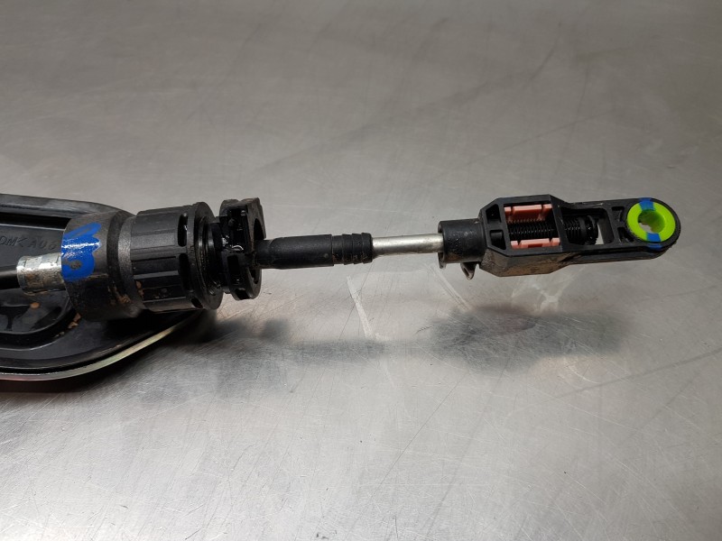 Recambio de varillaje cambio para toyota yaris hybrid referencia OEM IAM 33820K0040  