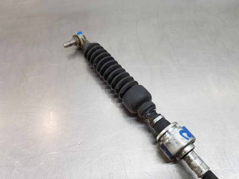 Recambio de varillaje cambio para toyota yaris hybrid referencia OEM IAM 33820K0040  