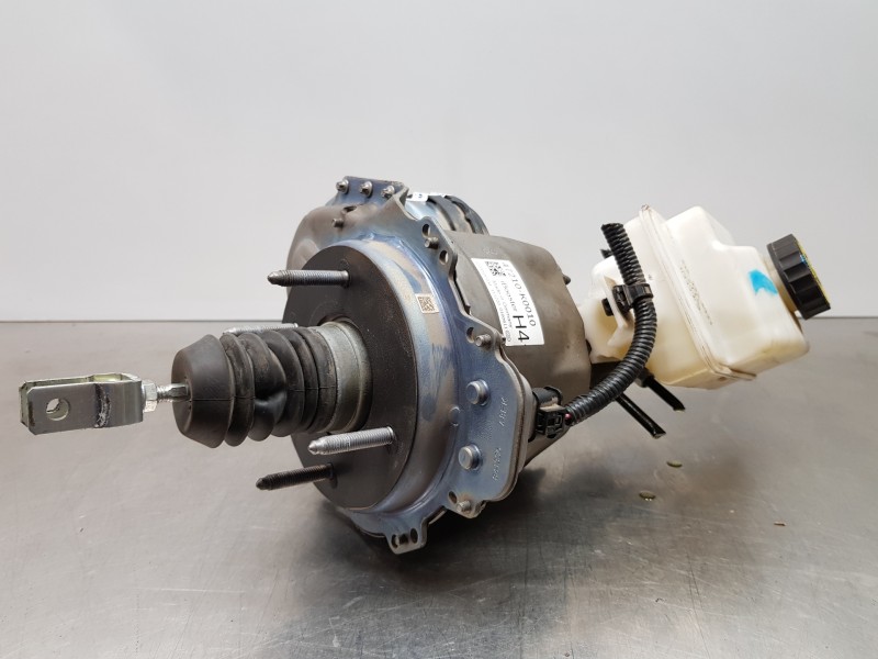 Recambio de servofreno para toyota yaris hybrid referencia OEM IAM 47210K0010 0204852046 