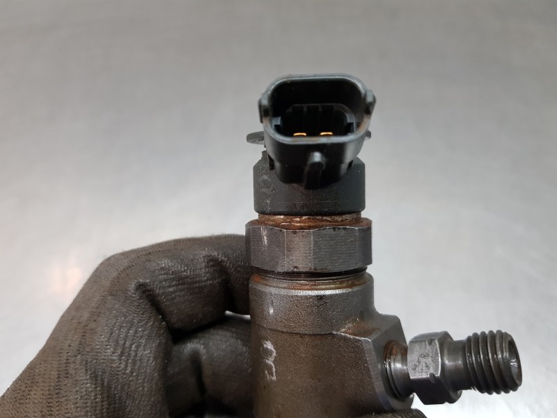 Recambio de inyector para ford transit courier trend referencia OEM IAM CV6Q9F593AA 0445110489  Recambio de inyector para ford transit courier trend referencia OEM IAM CV6Q9F593AA 0445110489