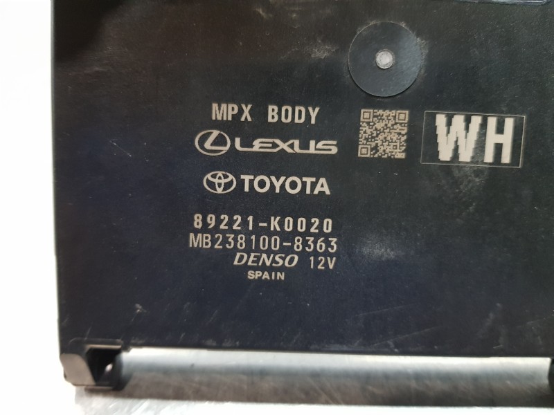 Recambio de modulo electronico para toyota yaris hybrid referencia OEM IAM 89221K0020 MB2381008363 