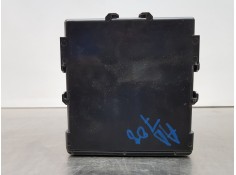 Recambio de modulo confort para toyota yaris hybrid referencia OEM IAM 89981K0010 MB2860000012  2