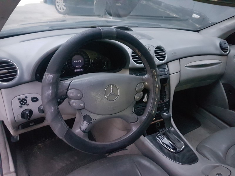 mercedes clase clk (w209) coupe del año 2006