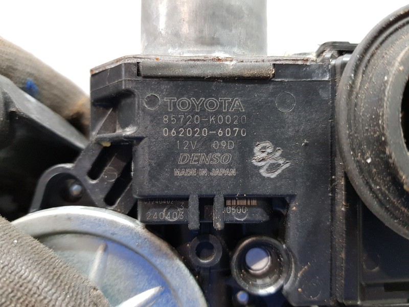 Recambio de elevalunas delantero izquierdo para toyota yaris hybrid referencia OEM IAM 69820K0010 85720K0020 