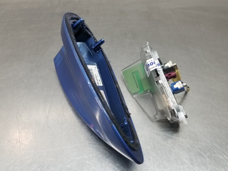 Recambio de antena para bmw serie 4 gran coupe (f36) x drive referencia OEM IAM 65208795962 9226896 9262259