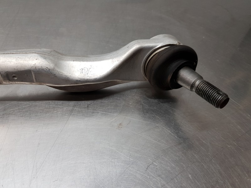 Recambio de cremallera direccion para toyota yaris hybrid referencia OEM IAM 45510K0060  