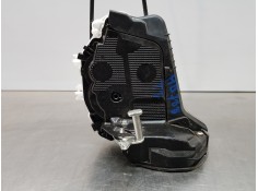 Recambio de cerradura puerta trasera izquierda para toyota yaris hybrid referencia OEM IAM 69060K0030  