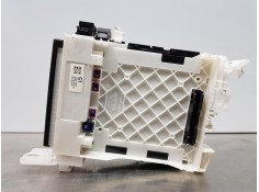 Recambio de caja reles / fusibles para toyota yaris hybrid referencia OEM IAM 82730K0110  