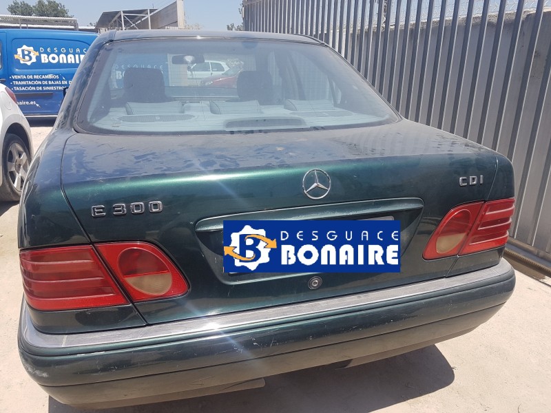mercedes clase e (w210) berlina diesel del año 1999