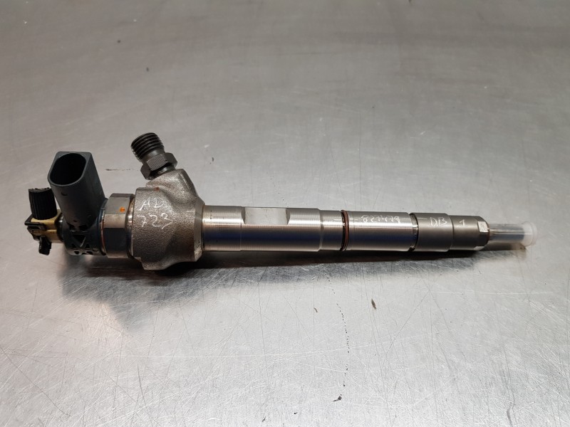 Recambio de inyector para seat leon st (5f8) style referencia OEM IAM 04L130277AC 0445110469  Recambio de inyector para seat leon st (5f8) style referencia OEM IAM 04L130277AC 0445110469