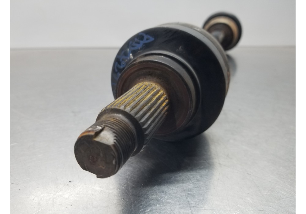 Recambio de transmision trasera derecha para bmw serie 4 gran coupe (f36) x drive referencia OEM IAM 33207597690 7597690 