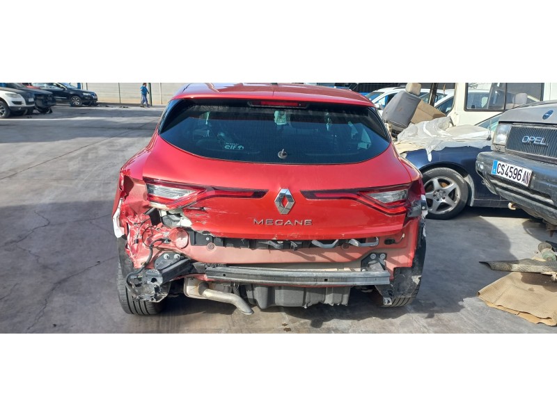 renault megane iv berlina 5p del año 2016