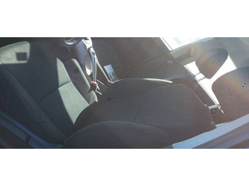 toyota auris del año 2007