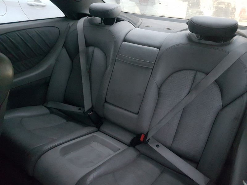 mercedes clase clk (w209) coupe del año 2006