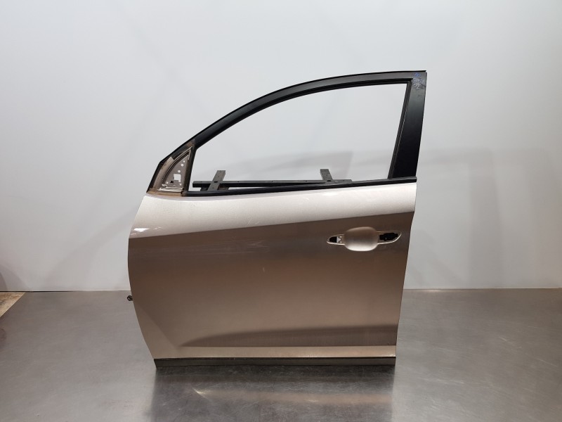 Recambio de puerta delantera izquierda para hyundai tucson tl referencia OEM IAM 76003D7000  