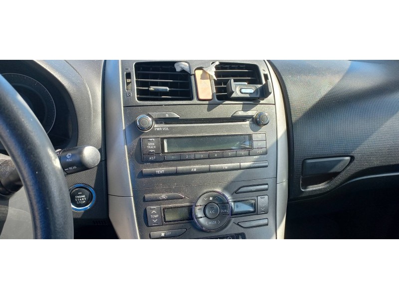 toyota auris del año 2007