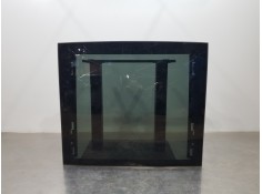 Recambio de techo para hyundai tucson tl referencia OEM IAM 81611D3000  