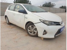 toyota auris del año 2014 2