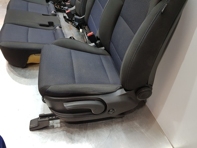 Recambio de juego asientos completo para hyundai tucson tl referencia OEM IAM 88300D7010T2C 88100D7010T2C 88400D7000T2C
