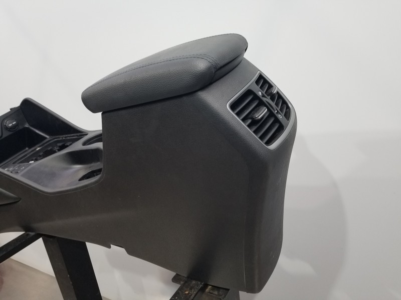 Recambio de juego asientos completo para hyundai tucson tl referencia OEM IAM 88300D7010T2C 88100D7010T2C 88400D7000T2C