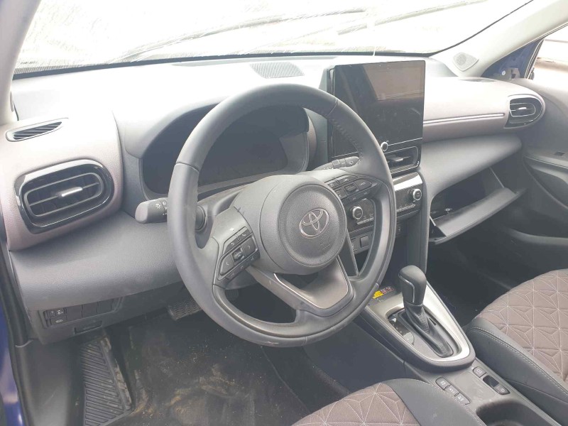 toyota yaris cross mpx del año 2024