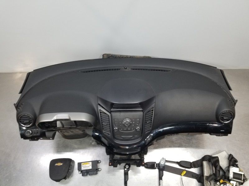 Recambio de kit airbag para chevrolet orlando ltz referencia OEM IAM    Recambio de kit airbag para chevrolet orlando ltz referencia OEM IAM