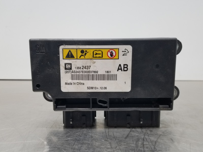 Recambio de kit airbag para chevrolet orlando ltz referencia OEM IAM    Recambio de kit airbag para chevrolet orlando ltz referencia OEM IAM