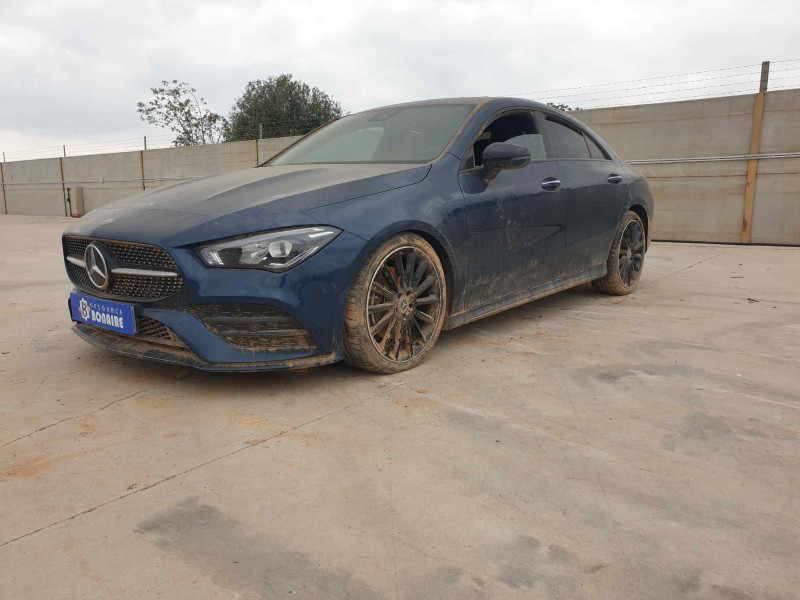 mercedes clase cla (w118) del año 2022