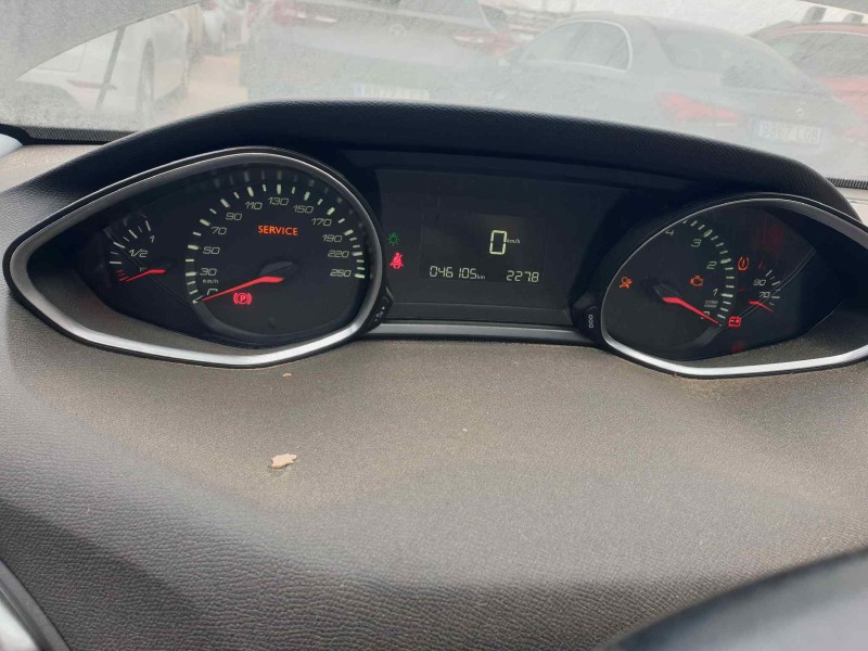 peugeot 308 del año 2017