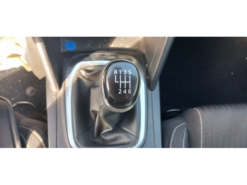 renault megane iv berlina 5p del año 2016