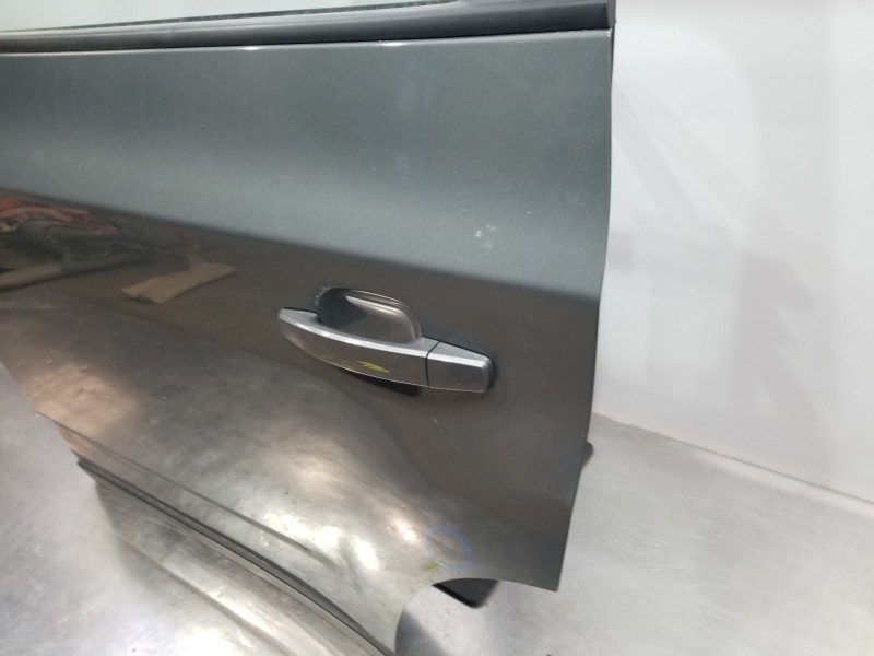 Recambio de puerta trasera izquierda para chevrolet orlando ltz referencia OEM IAM    Recambio de puerta trasera izquierda para chevrolet orlando ltz referencia OEM IAM
