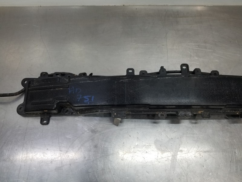 Recambio de refuerzo paragolpes trasero para hyundai tucson tl referencia OEM IAM 86631D7000  