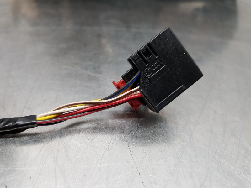 Recambio de retrovisor derecho para audi a1 sportback (gba) cool referencia OEM IAM 82B857410E  