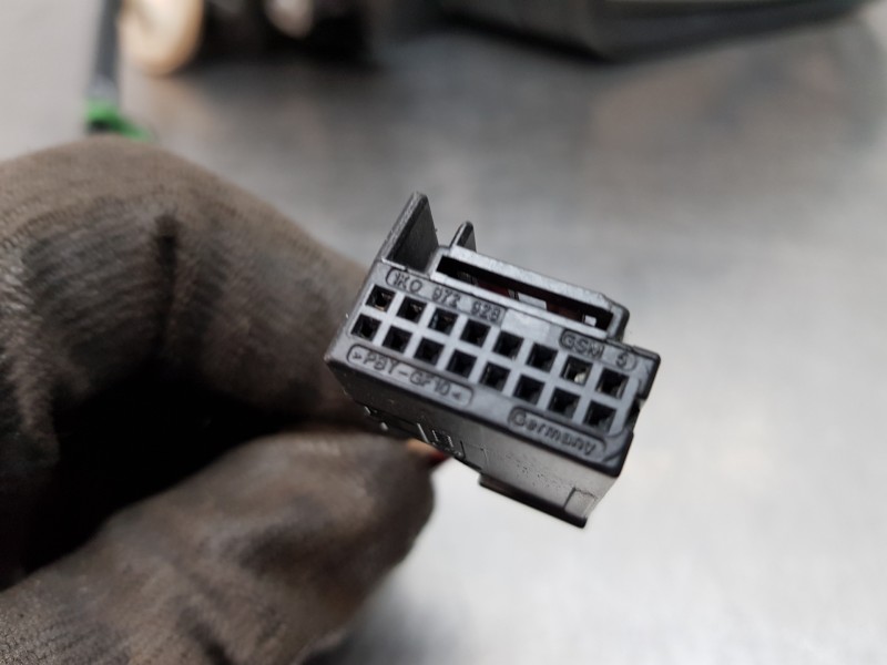 Recambio de retrovisor derecho para audi a1 sportback (gba) cool referencia OEM IAM 82B857410E  