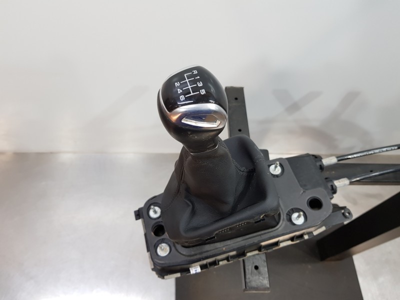 Recambio de palanca cambio para audi a1 sportback (gba) cool referencia OEM IAM 2Q0711049K Q0711046P 