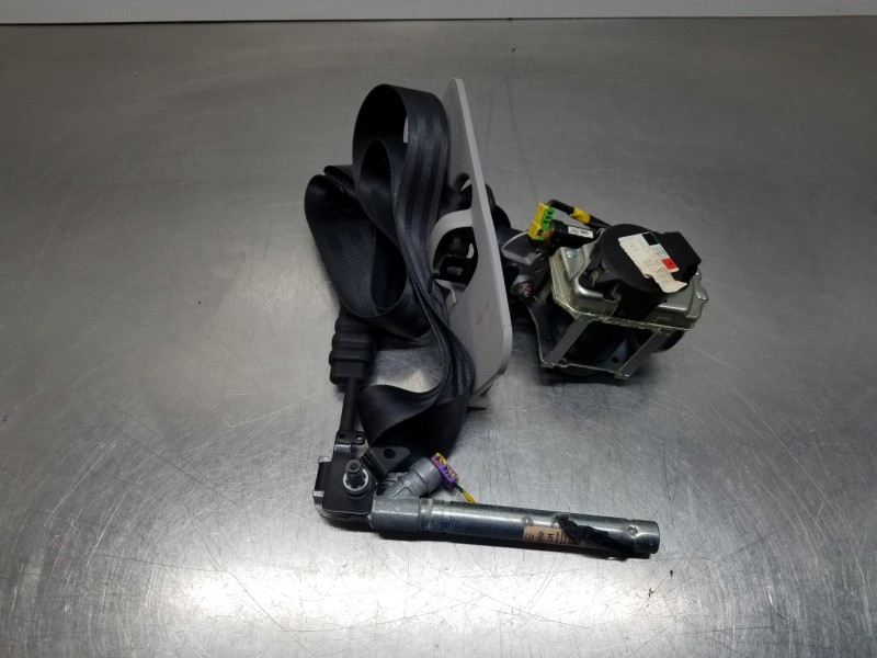 Recambio de kit airbag para hyundai tucson tl referencia OEM IAM 84710D7000TRY  