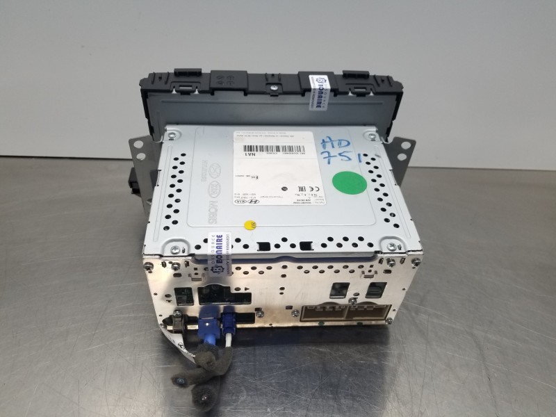 Recambio de pantalla multifuncion para hyundai tucson tl referencia OEM IAM 96560D71004X  