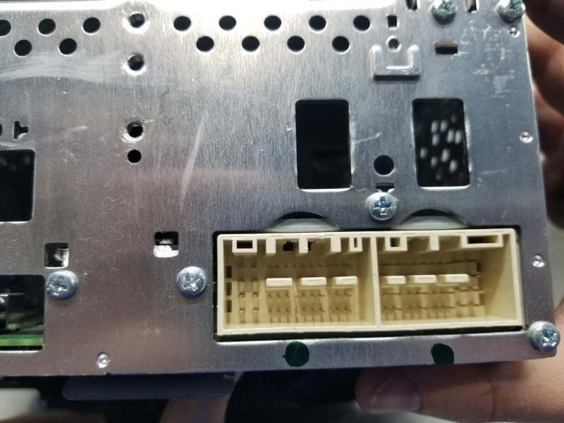 Recambio de pantalla multifuncion para hyundai tucson tl referencia OEM IAM 96560D71004X  