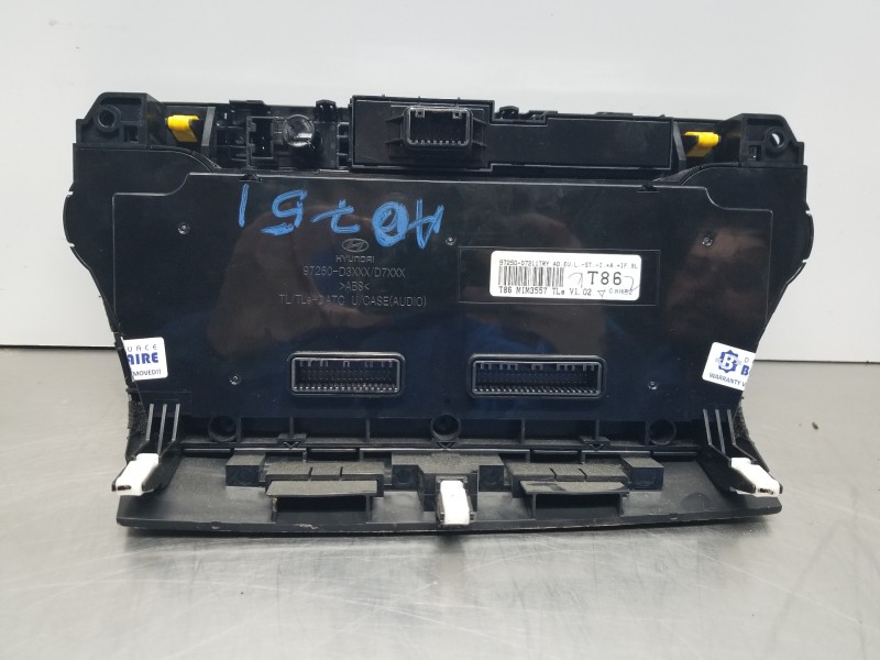 Recambio de mando climatizador para hyundai tucson tl referencia OEM IAM 97250D7211TRY  