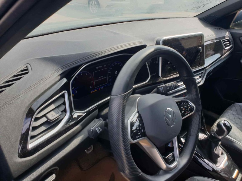 volkswagen t-roc del año 2022