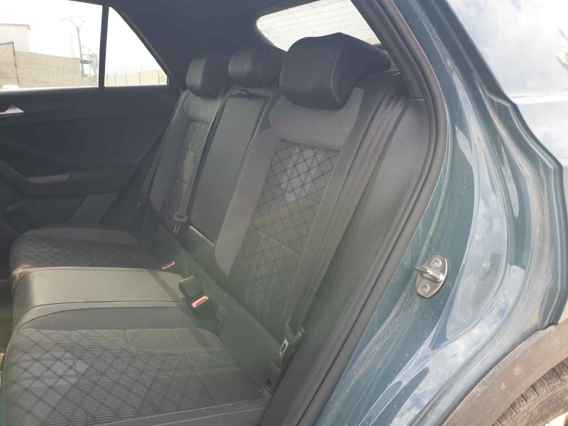 volkswagen t-roc del año 2022