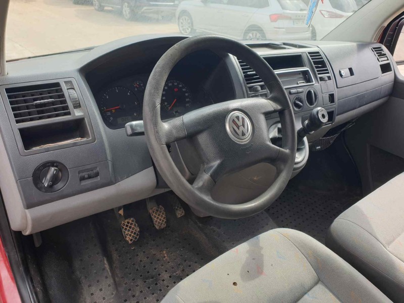 volkswagen t5 bus del año 2005