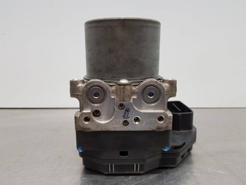 Recambio de abs para mazda 6 lim. (gh) sport referencia OEM IAM GAM7437A0 1338004451  Recambio de abs para mazda 6 lim. (gh) sport referencia OEM IAM GAM7437A0 1338004451