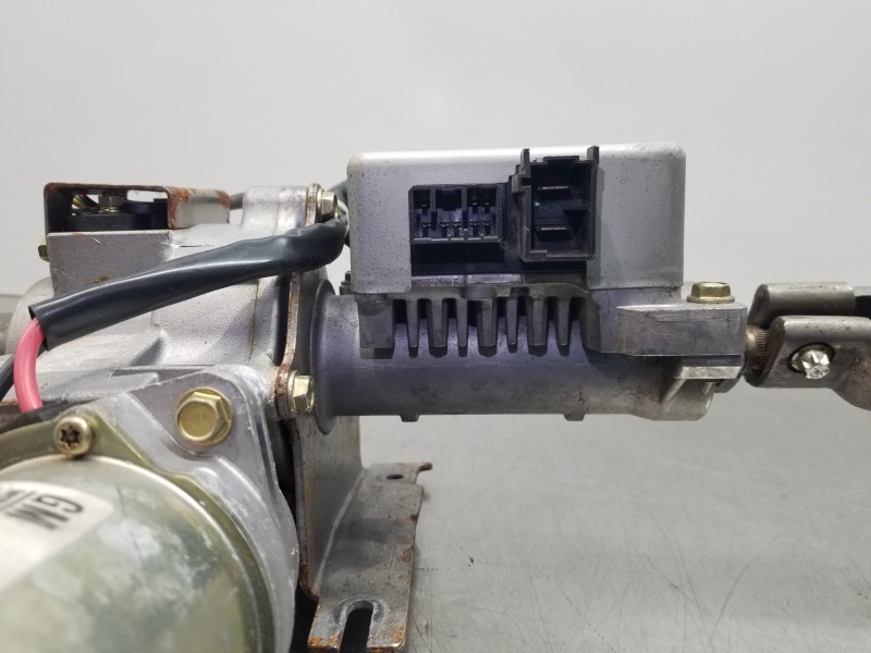 Recambio de columna direccion para opel corsa c luxe referencia OEM IAM 93175515 13136673 13136672 Recambio de columna direccion para opel corsa c luxe referencia OEM IAM 93175515 13136673 13136672