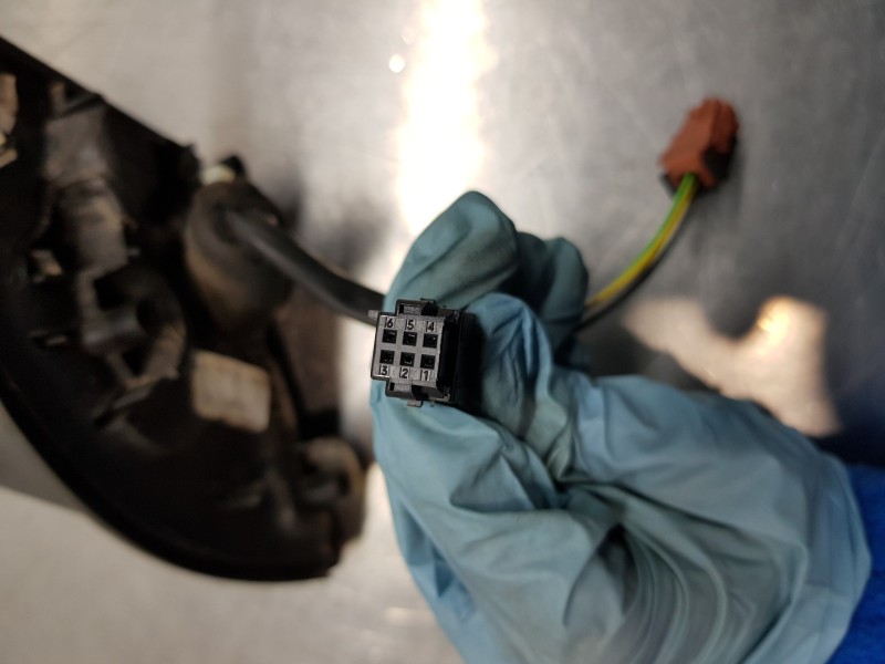 Recambio de retrovisor derecho para citroen c3 furio referencia OEM IAM 8149FP   Recambio de retrovisor derecho para citroen c3 furio referencia OEM IAM 8149FP