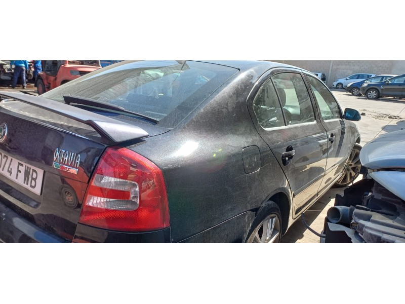 skoda octavia berlina (1z3) del año 2007