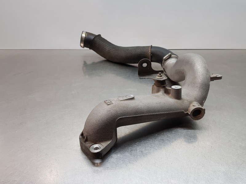 Recambio de tubo presion turbocompresor para mazda 6 lim. (gh) sport referencia OEM IAM R2AA13330B R2AA13220C  Recambio de tubo presion turbocompresor para mazda 6 lim. (gh) sport referencia OEM IAM R2AA13330B R2AA13220C