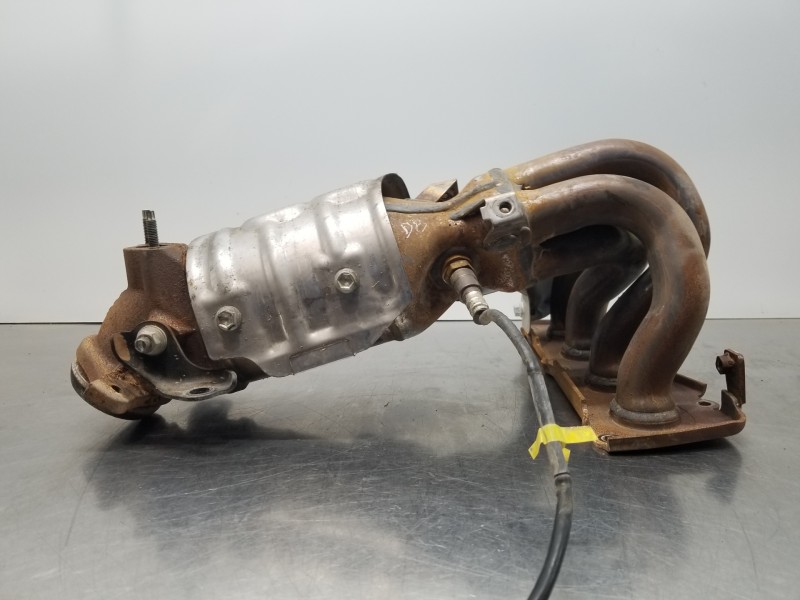 Recambio de catalizador para lexus nx essence referencia OEM IAM 2505136410 36410 