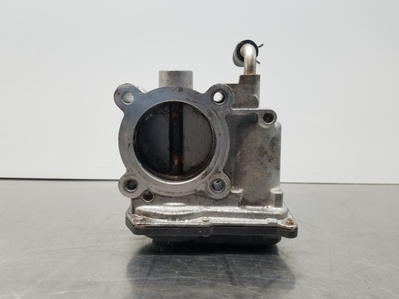 Recambio de caja mariposa para lexus nx essence referencia OEM IAM 2203036020  